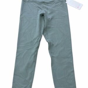 Lululemon Align HR Crop